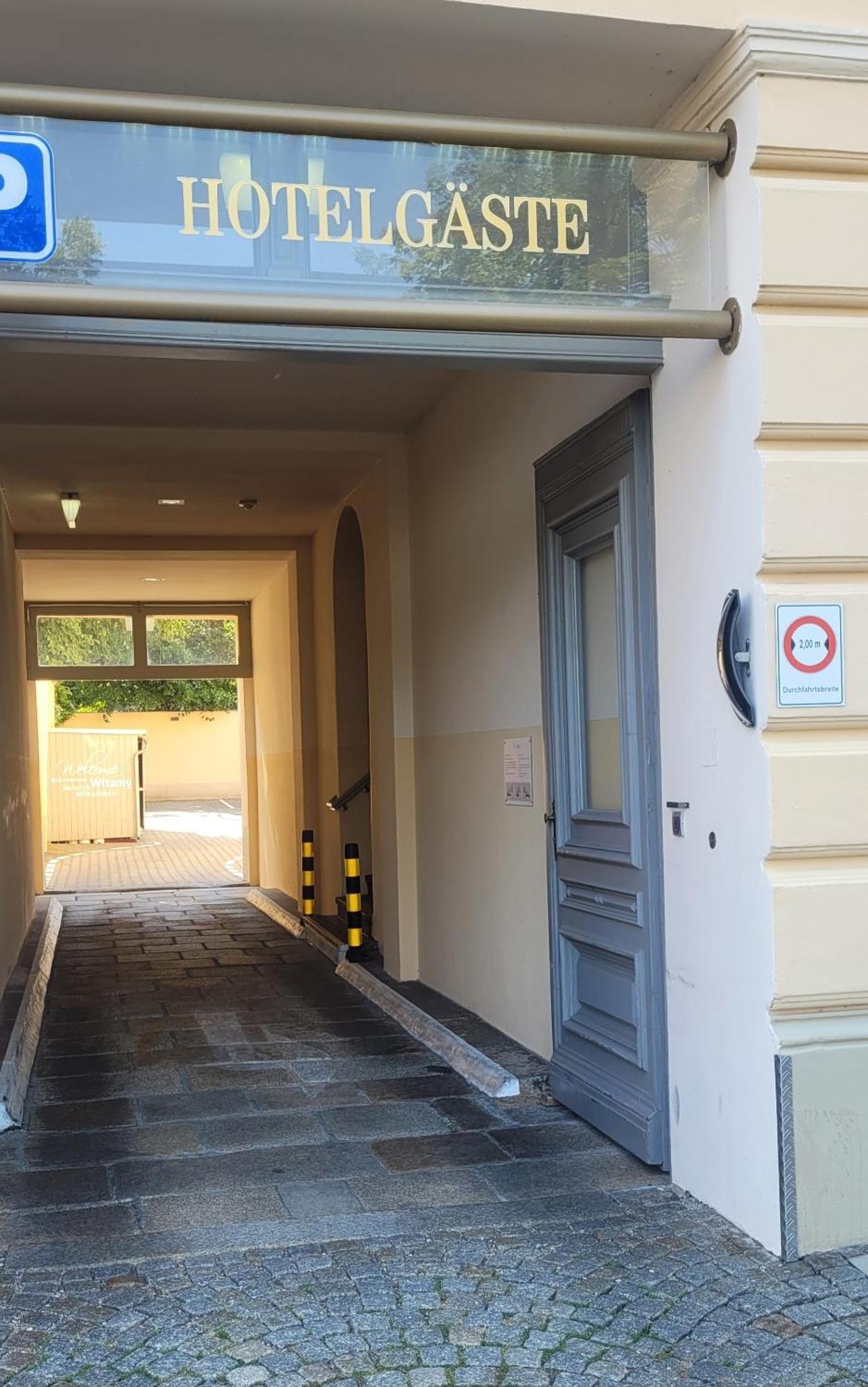 Hotel Via Regia - Vias-Hotels กอร์ลิตซ์ ภายนอก รูปภาพ